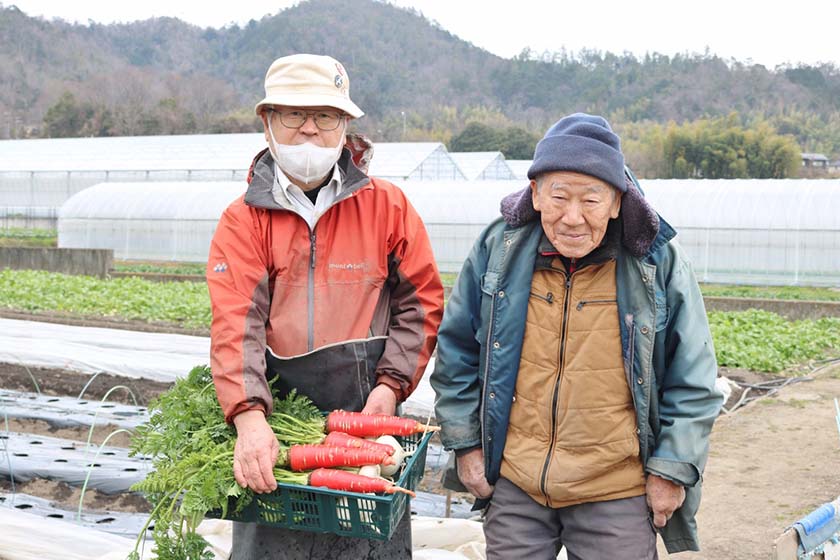 奥村博さん（生産品目：堀川ごぼう、金時にんじん他）