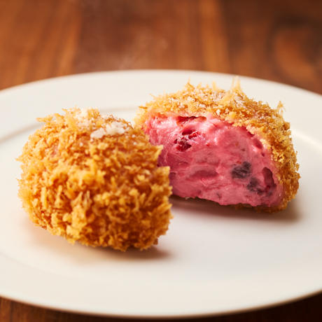 ベリーとクリームチーズのコロッケ