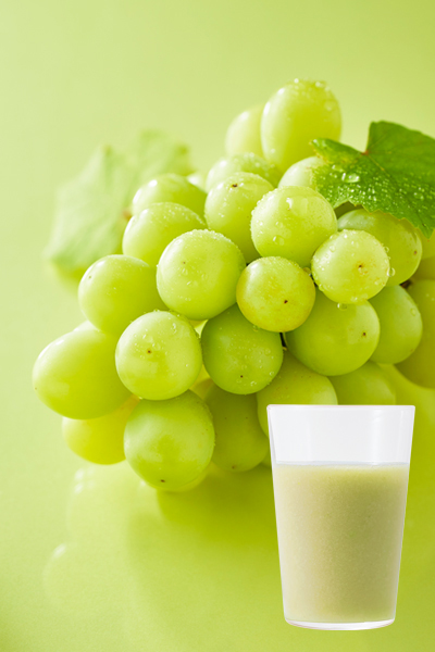 秋の潤い果実 シャインマスカット